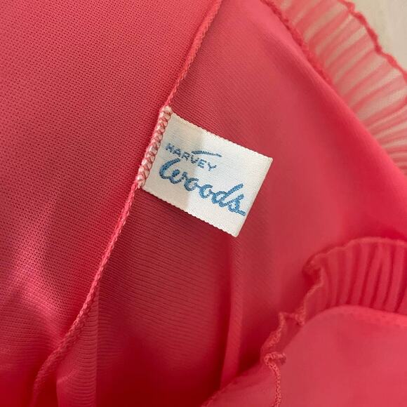 Vintage 60s Harvey Woods Salmon Pleated Sleeveless Nightgown size 34/ Small - Picture 8 of 9